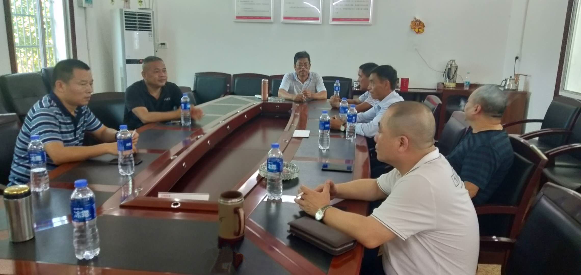 图片3.jpg 图片3.jpg