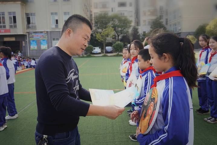 85D6C6B35B63868BD6B5308F49B9F500