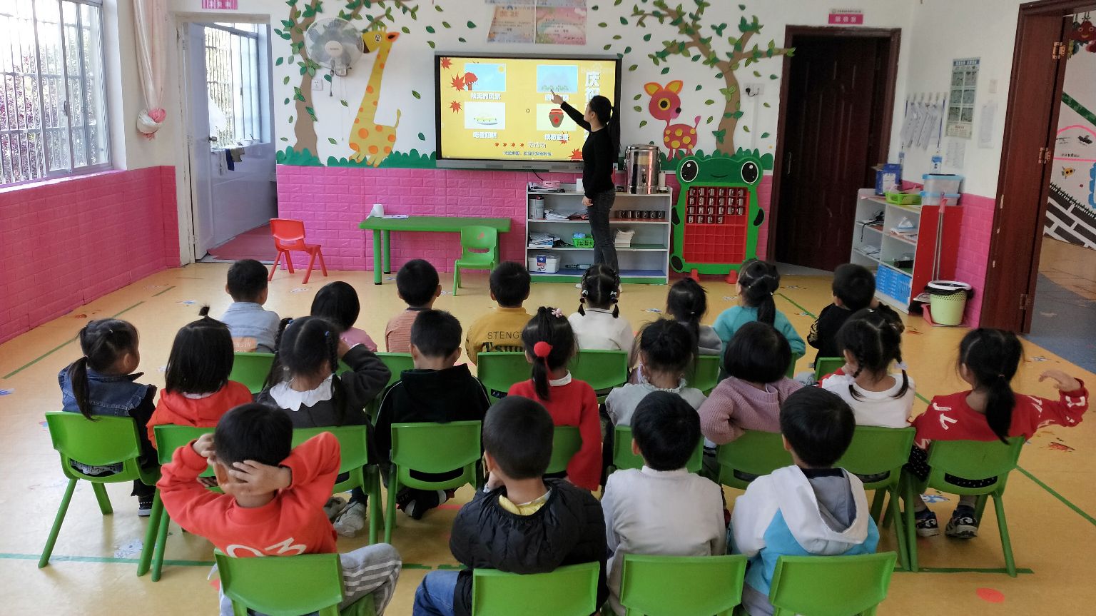 2b3c43fa061d4e57b23efc4890259c3e.jpeg 2b3c43fa061d4e57b23efc4890259c3e.jpeg