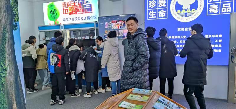 4c363ec3aedb21bb587c1d7aea4f874.jpg 4c363ec3aedb21bb587c1d7aea4f874.jpg