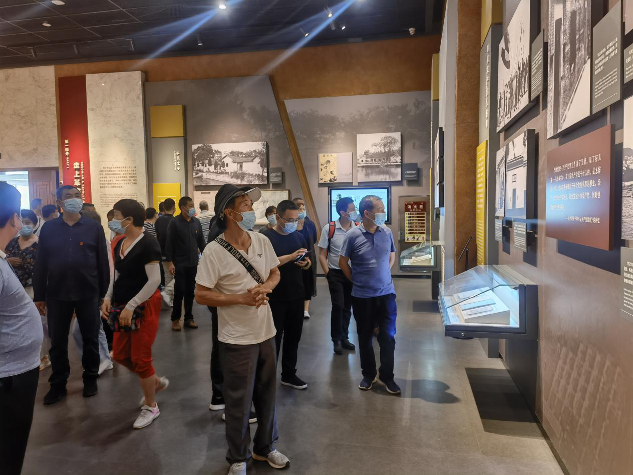 图片2.png 图片2.png