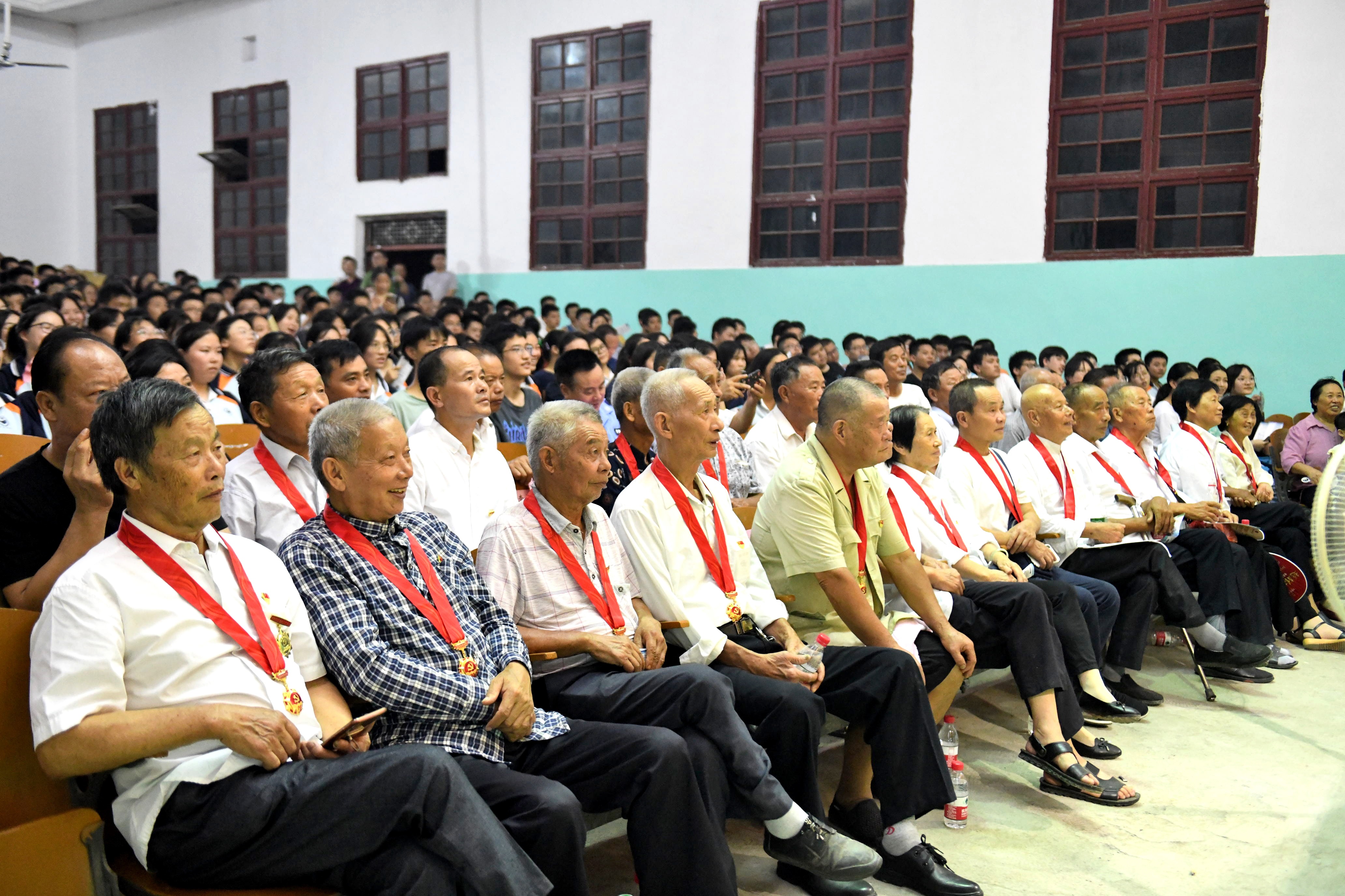 图片5.jpg 图片5.jpg