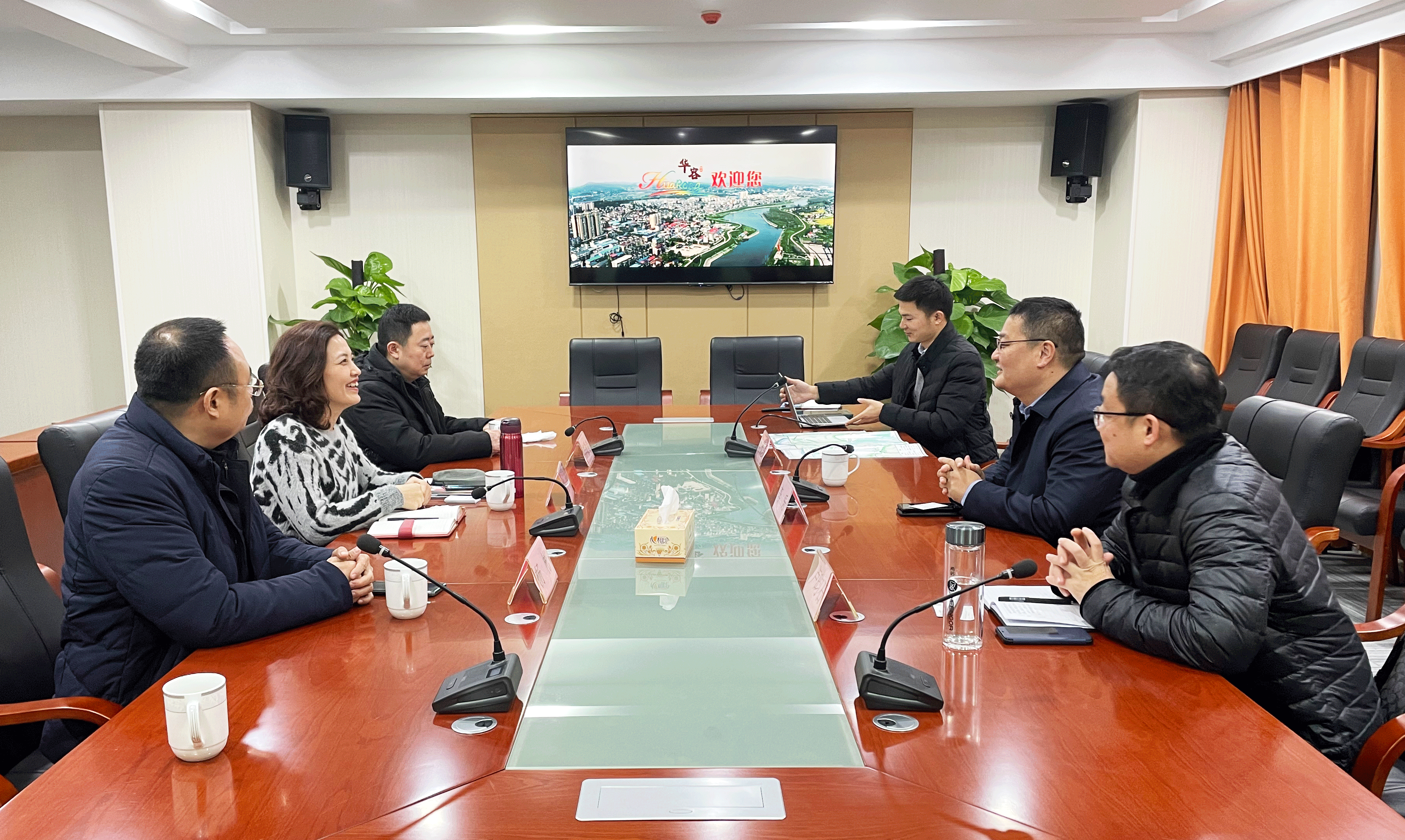 微信图片_20220129093909.gif 微信图片_20220129093909.gif