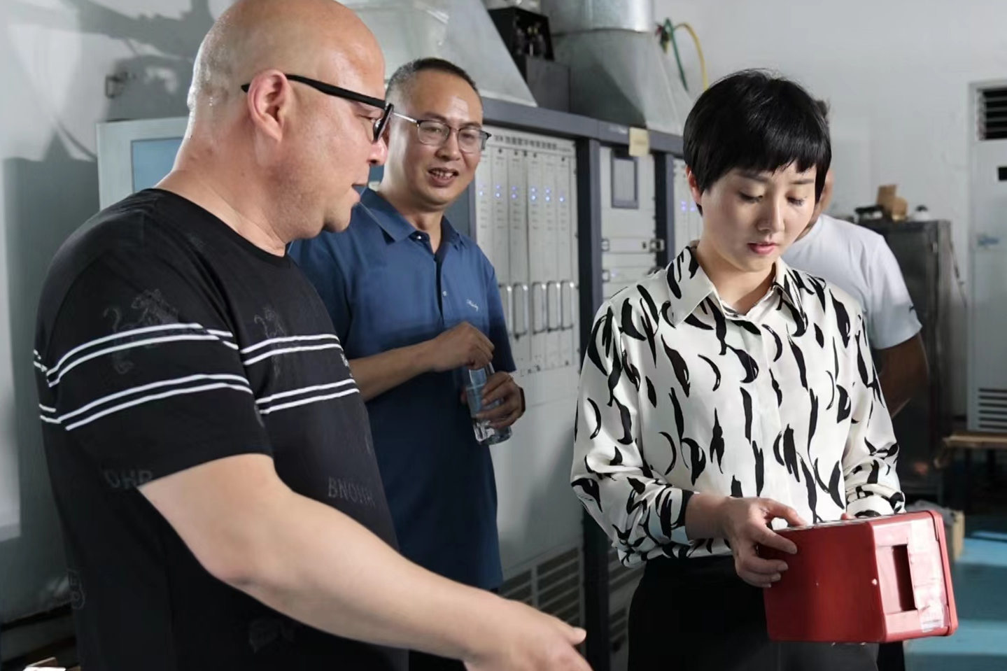 124_副本_副本.jpg 124_副本_副本.jpg