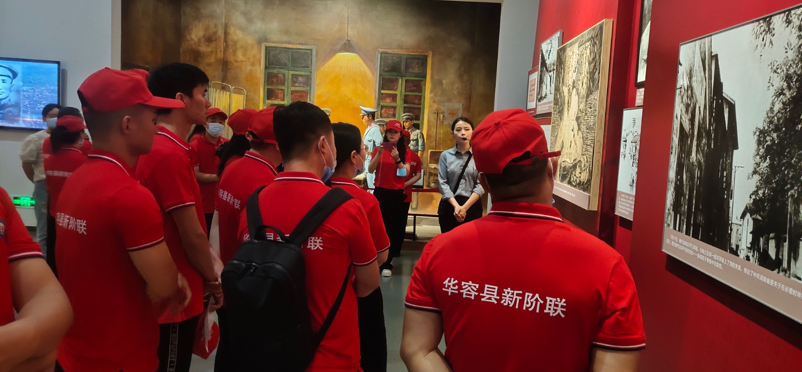 f6e421f5a02293a425c228d09a5dfe0.jpg f6e421f5a02293a425c228d09a5dfe0.jpg