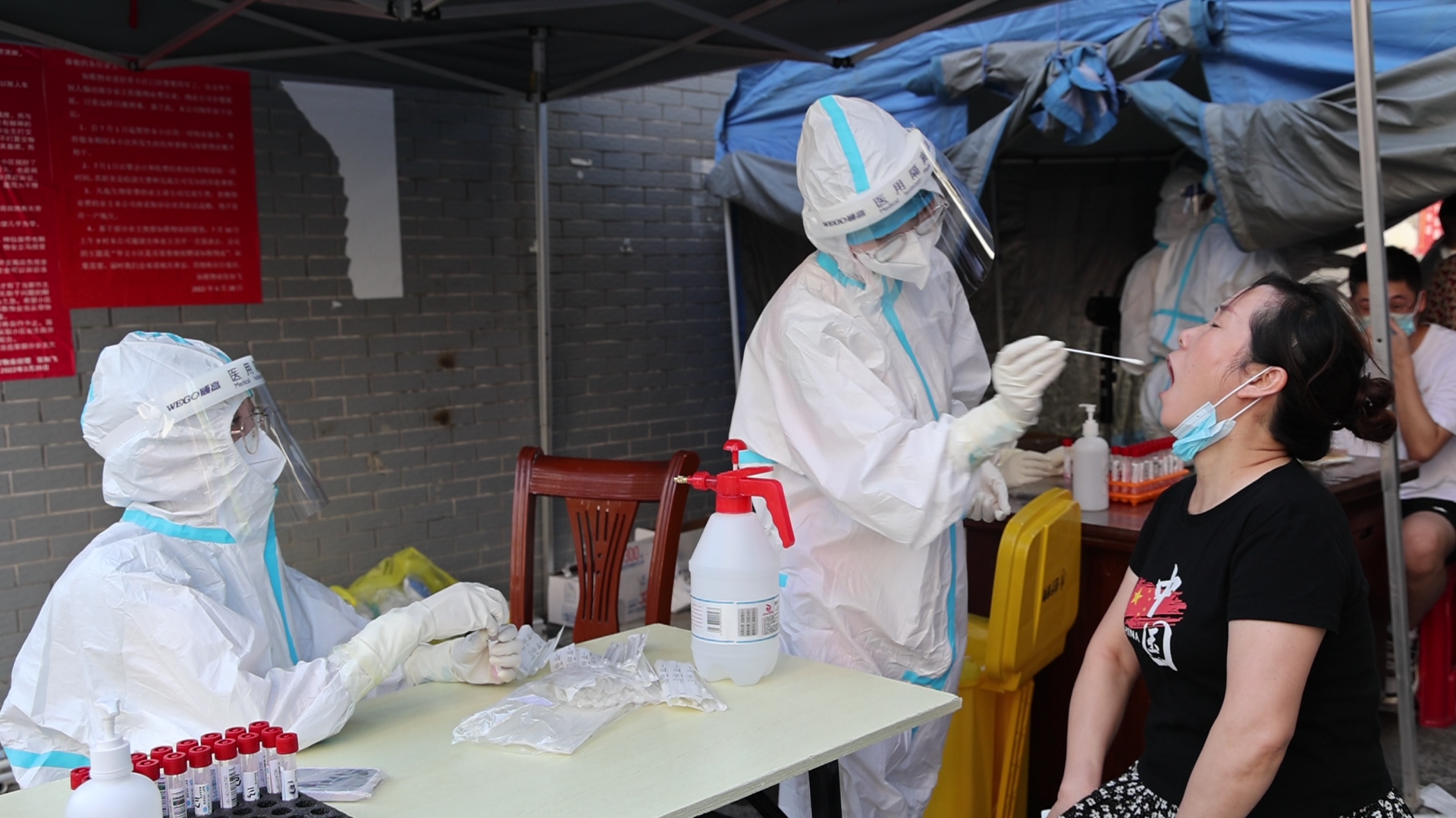 1080p.00_02_29_13.静止010.bmp 1080p.00_02_29_13.静止010.bmp