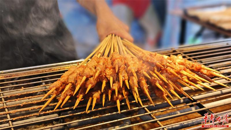 1688142896979136.jpg 1688142896979136.jpg