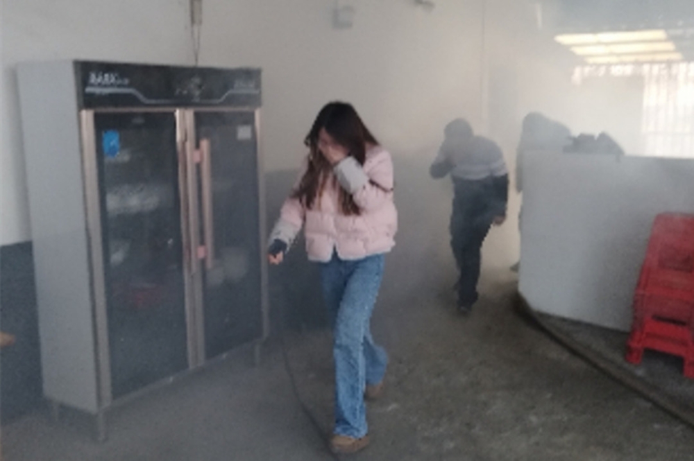 f33d304a-2350-43d3-9036-335af33adc1d_副本.jpg f33d304a-2350-43d3-9036-335af33adc1d_副本.jpg