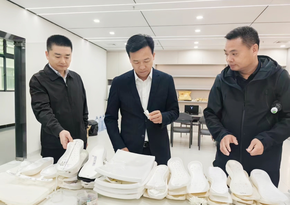 999_副本.jpg 999_副本.jpg