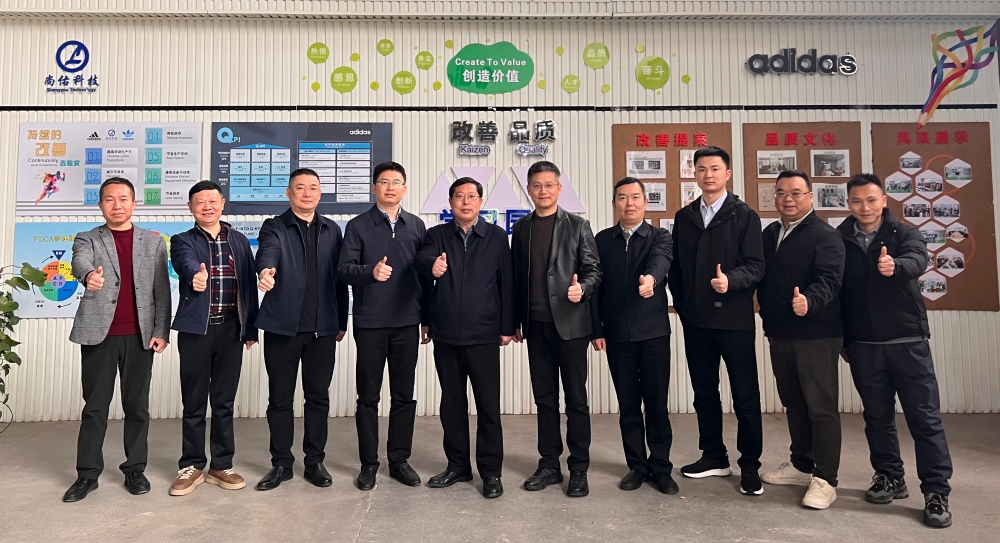 ��ΰ���ʶӸ����������̿���